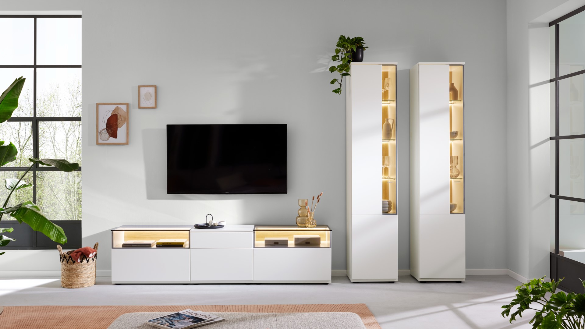 Wohnwand Interliving 2031 weiß Holz