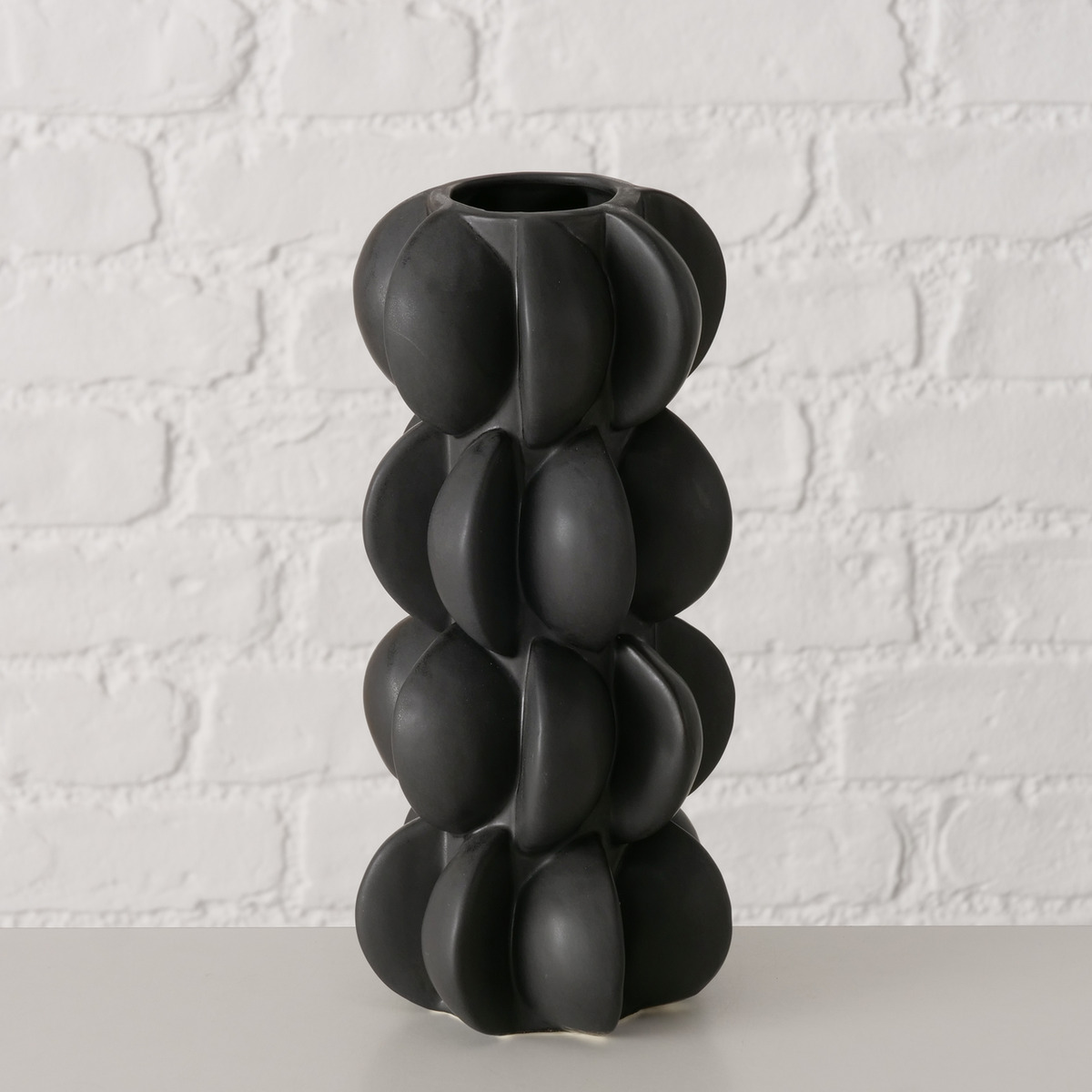 Vaso Meritt in porcellana nera