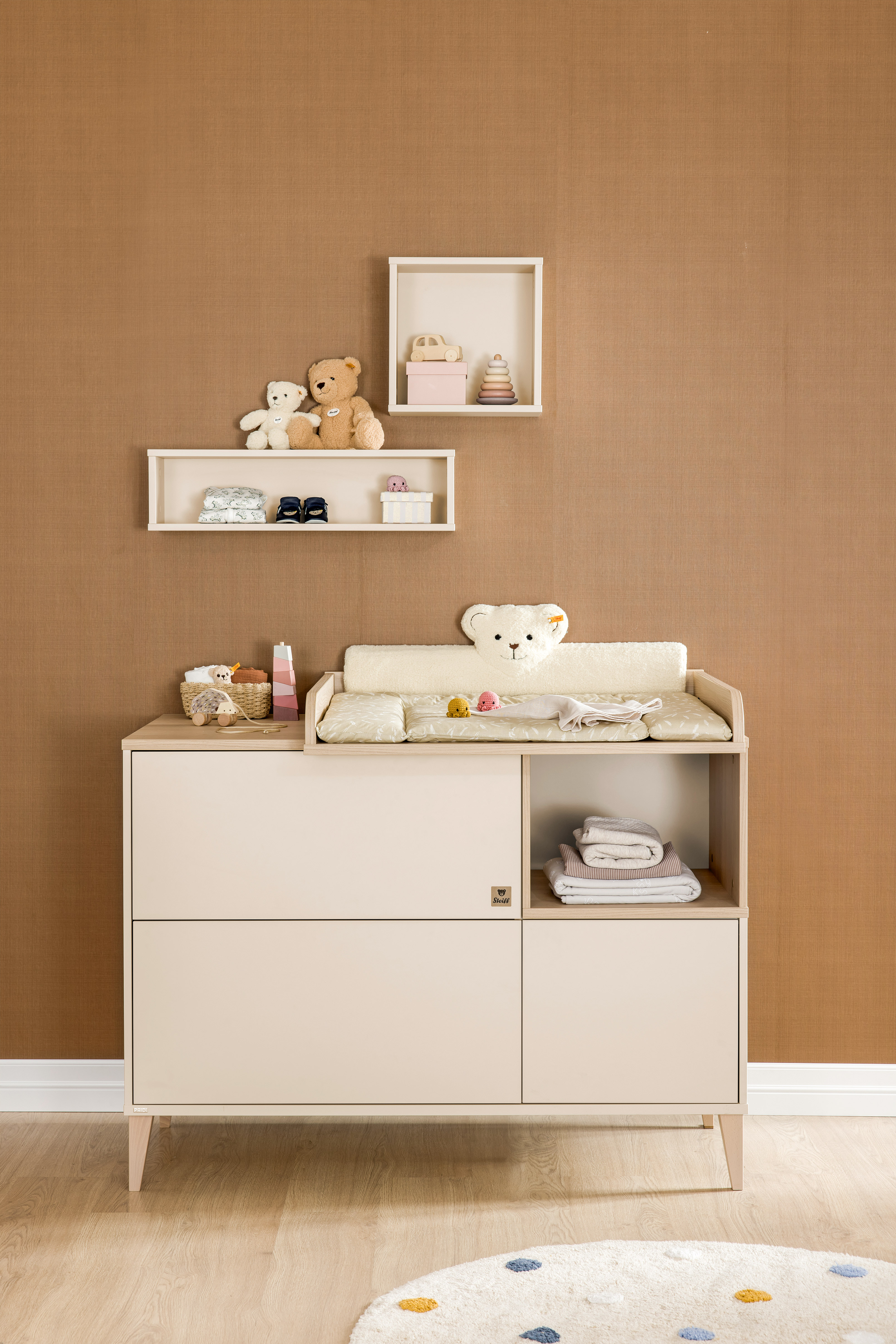 Kommode mit Wickelaufsatz Mila+Ben beige Holz