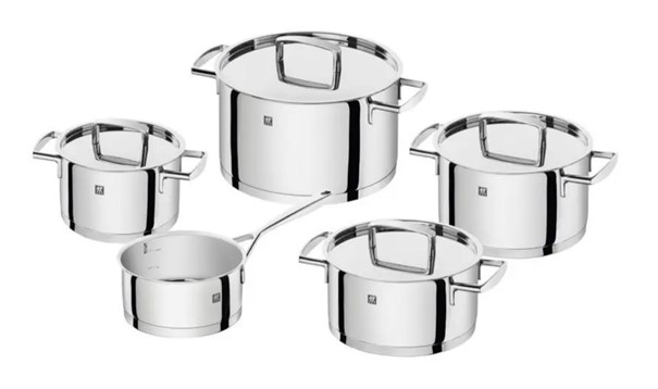 Set di pentole 5 pezzi. Passione metallo argento