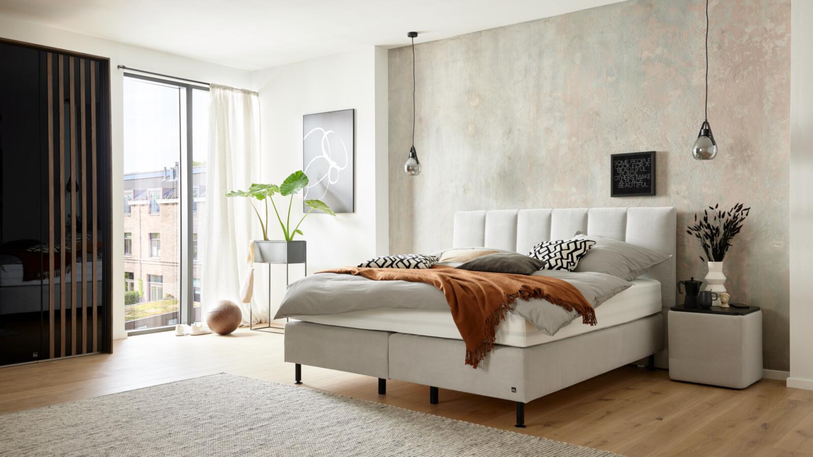 Boxspringbett Interliving 1418 silber Feincord