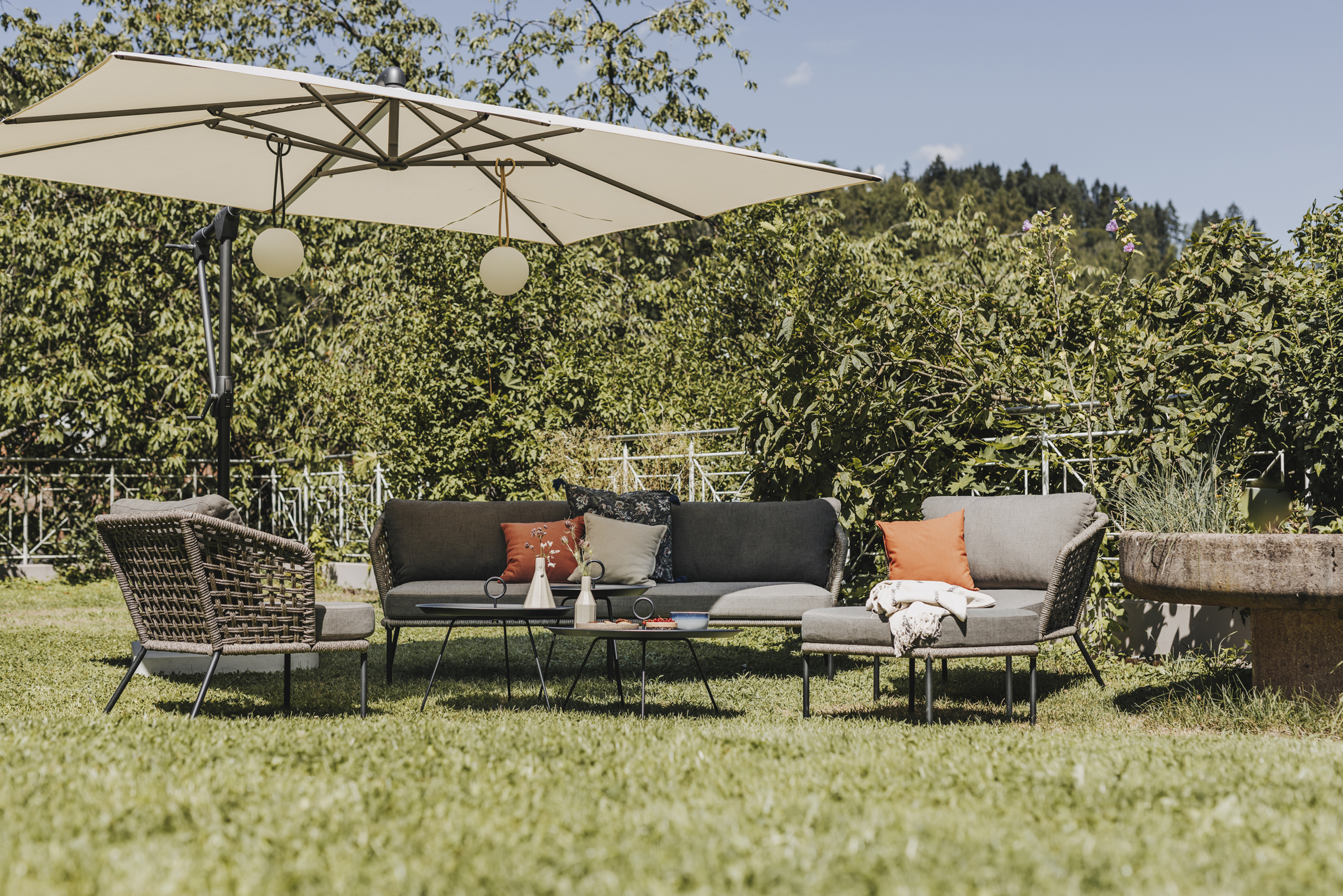 Garden & Outdoor