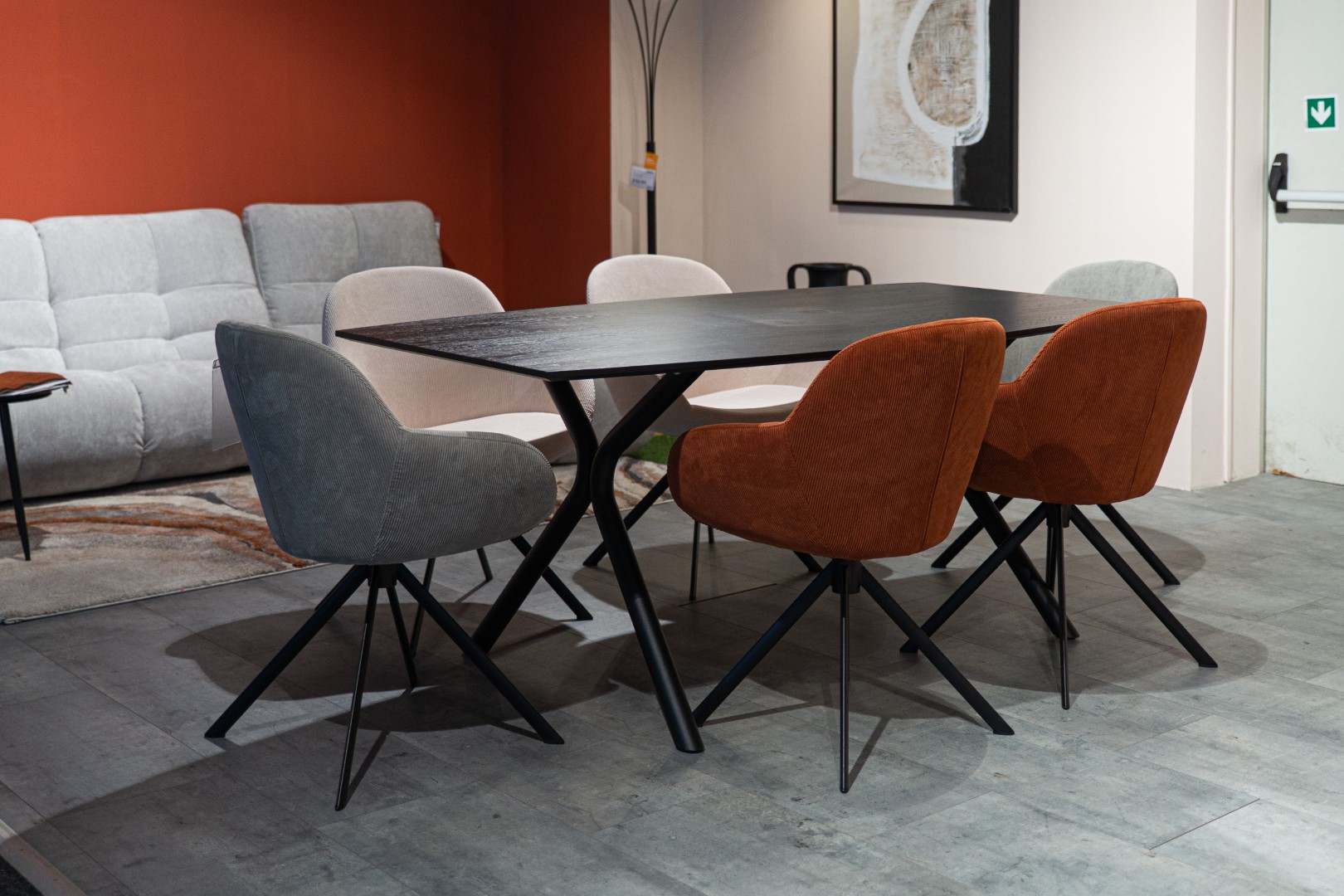 Esstisch mit Armlehnstühle Dacapo