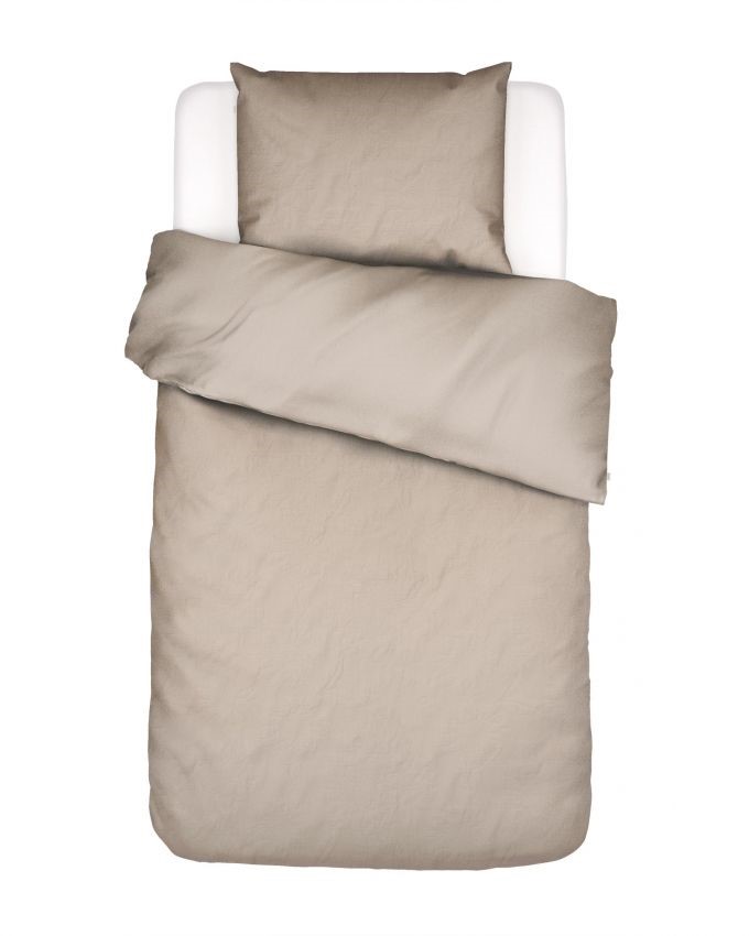 Entdecke die Bettwäsche Philippine, die dein Schlafzimmer in eine Wohlfühloase verwandelt. Diese exquisite Bettwäsche vereint stilvolles Design mit höchstem Komfort, sodass du dich jede Nacht auf erholsamen Schlaf freuen kannst. Die Bettwäsche Phi...